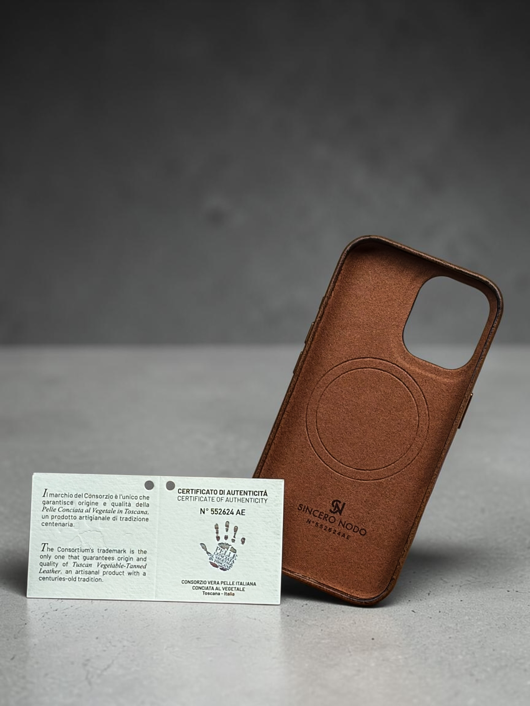 #Color_Brunello Brown