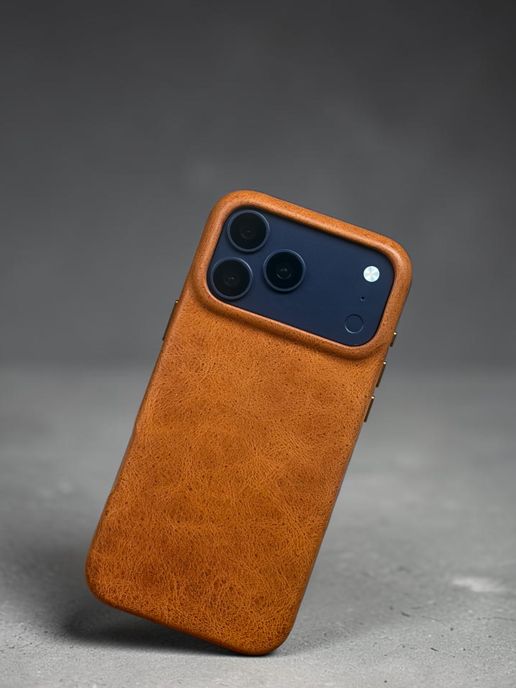 iPhone 17 Pro Max Case - Siena Gold front view #Color_Siena Gold