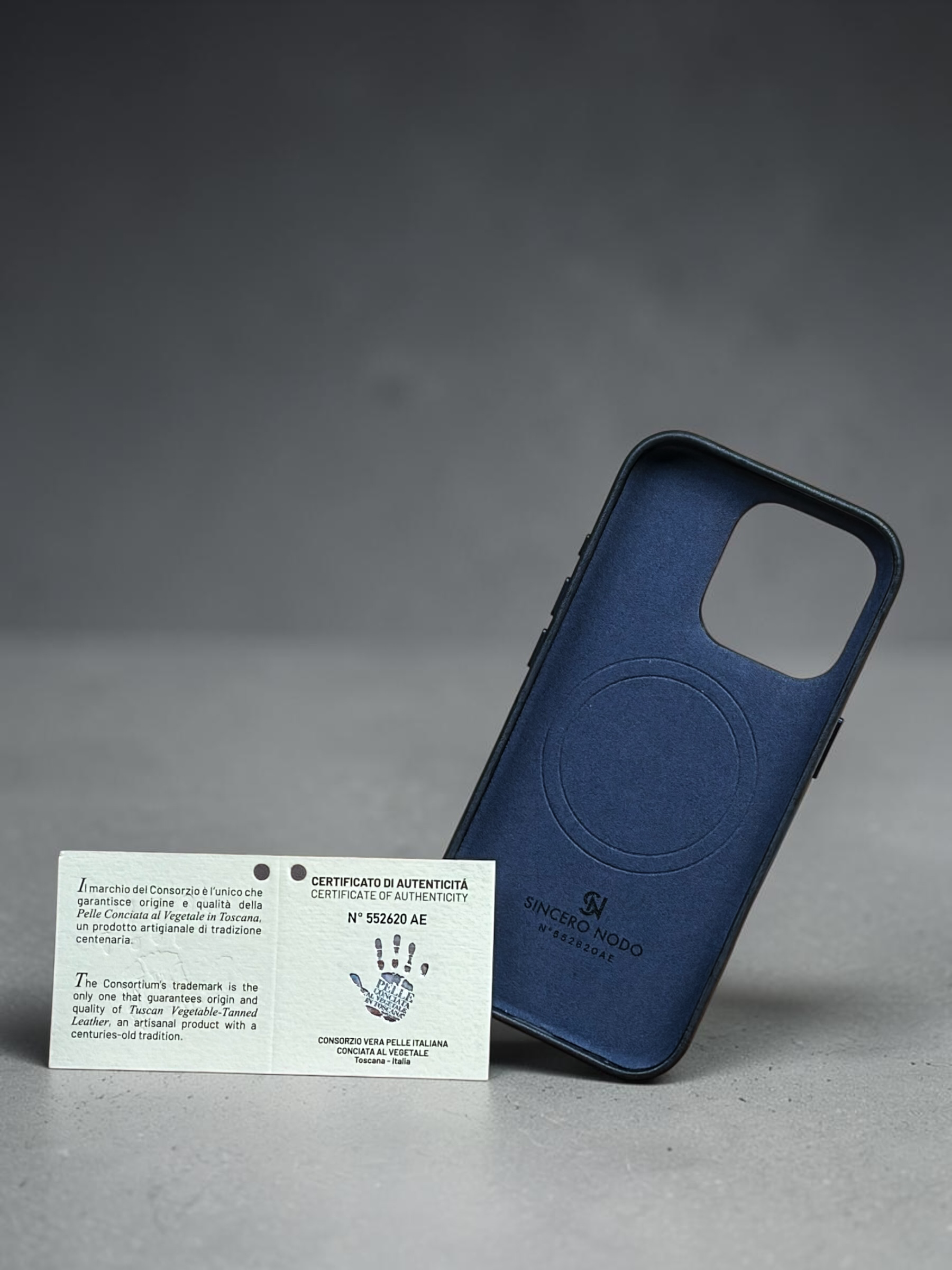 #Color_Vesuvio Blue